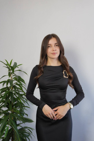 Лонг Валерія